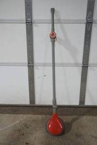 lot 355 image: Utility Wash Brush (connects to hose)