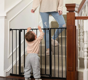 lot 128 image: InnoTruth Moms Choice Award-InnoTruth Baby Gate for Stairs 28.9-42.1 Wide Black