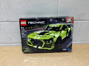 lot 210 image: LEGO Technic Ford Mustang Shelby GT500
