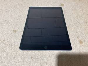lot 47 image: Pre-owned Apple iPad 9th Gen A2602 Gray