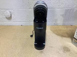 lot 566 image: Keurig K-Slim Single-Serve Coffee Maker, Black