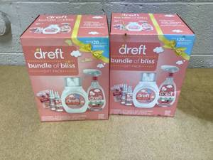 lot 572 image: Dreft Bundle of Bliss Baby Gift Set with Laundry Detergent and Stain Remover, Infant Essentials