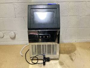 lot 503 image: Commercial Ice Maker Machine 120Lbs24H with 35Lbs Ice Capacity (is not intended to keep ice cold for long)