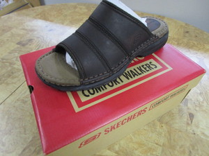 lot 89 image: Mens 12
