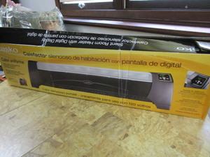 lot 115 image: Lasko Heater