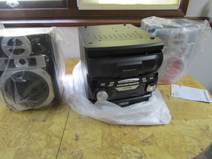 lot 154 image: RCA Music System
