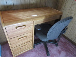 lot 156 image: Desk & Chair