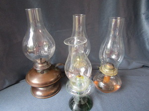 lot 203 image: Copper & Kerosene Lamps
