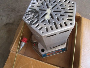 lot 268 image: Fish House Heater
