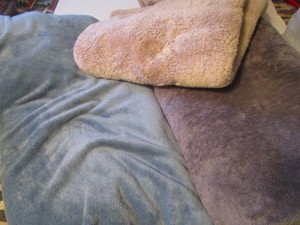 lot 311 image: Blankets