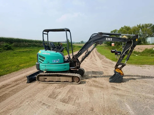 lot 8 image: 2017 IHI Model 35N Mini Tracked Excavator