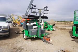 lot 22 image: National Signal Hybrid Tow Behind Solar SignLight Trailer