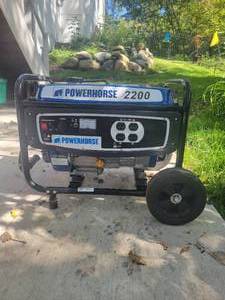lot 16 image: Powerhouse 220 Generator. Hardly used.