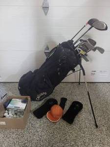 lot 29 image: Calloway Golf Club Set with Bag and Balls.