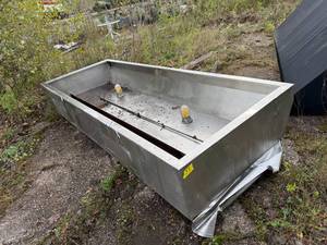 lot 31 image: VENT HOOD