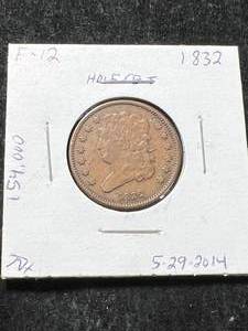 lot 06 image: 1832 US CLASSIC HEAD HALF CENT