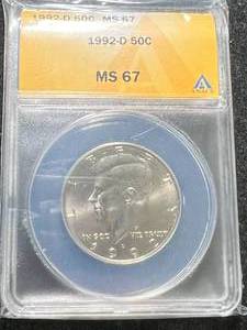 lot 64 image: 1992-D US KENNEDY HALF DOLLAR ANACS MS67