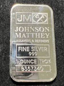 lot 67 image: 1 TROY OZ .999 FINE SILVER JOHNSON MATTHEY BAR