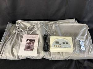 lot 41 image: Relove Far Infrared Sauna Blanket with Digital Controller and Remote