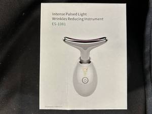 lot 54 image: Intense Pulsed Light Wrinkles Reducing Instrument ES-1081
