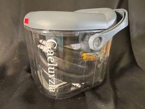 lot 60 image: Gaeluvzia Cold Therapy Machine with Accessories and Manual