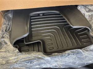 lot 116 image: MONVAU All Weather Full Set Car Floor Liners New