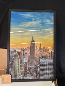lot 118 image: Framed New York City Skyline Art Print with Empire State Building