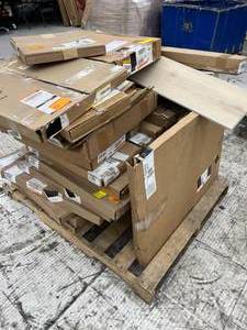 lot 55 image: 30 Assorted Cabinet Rollout Drawers and Accessories (see photos) Hampton Bay ettc