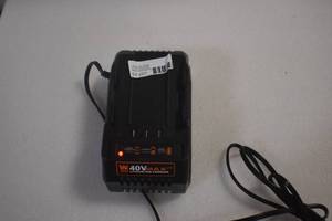 lot 19 image: Click to expand       WEN 40400C 40V Max Lithium-Ion Quick Charger