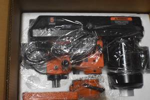 lot 47 image: WEN 4208T 2.3-Amp 8-Inch 5-Speed Cast Iron Benchtop Drill Press