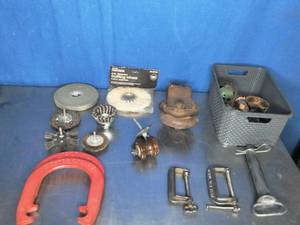 lot 29 image: Large Tools Lot