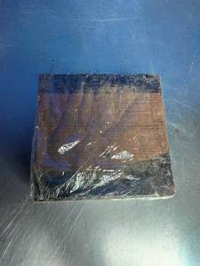 lot 60 image: Exotic Cocobolo Bowl Blank 5 x 5 x 2