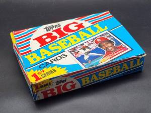 lot 16 image: Vintage 1988 Topps Big Baseball Cards Series 1 Box of 36 Packs