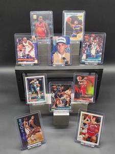 lot 49 image: (12) Assorted Vintage 1990s NBA Players Rookie Cards