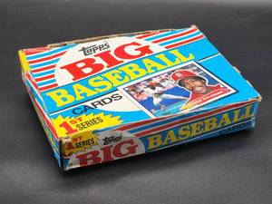 lot 68 image: Vintage 1988 Topps Big Baseball Cards Series 1 Box of 36 Packs