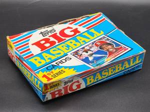 lot 90 image: Vintage 1988 Topps Big Baseball Cards Series 1 Box of 36 Packs