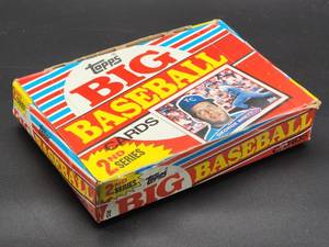 lot 105 image: Vintage 1988 Topps Big Baseball Cards Series 2 Box of 36 Packs