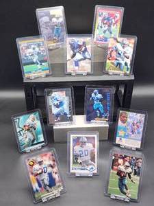 lot 77 image: (12) Assorted Lions HOF Great Barry Sanders NFL Football Cards