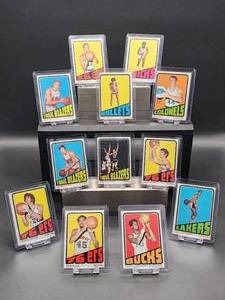 lot 102 image: (12) Assorted Vintage 1972-73 Topps Basketball Cards