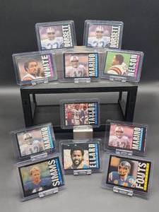 lot 125 image: (11) Assorted Vintage 1985 Topps Football Cards