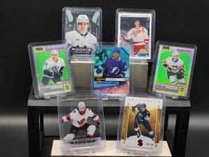 lot 165 image: (7) Assorted NHL Hockey Rookie Cards