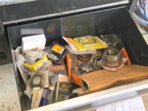 lot 62 image: Lot of (1 Drawer) Automotive Bearings (assorted)
