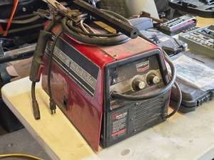 lot 63 image: Century 125GS Professional Mig Wire Feed Welder
