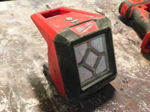 lot 92 image: Milwaukee Rover 12V Household Compact Flood Light 2364-20