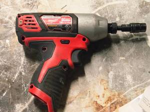 lot 102 image: Milwaukee 12V 14 Hex Impact Driver 2462-20