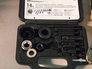 lot 113 image: Powerbuilt Power Steering and Alternator Pulley Puller  Installer Kit 14-piece with Case