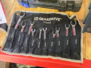 lot 140 image: Geardrive Wrench Set  SAE and Metric 10-piece FN10S with Tool Pouch