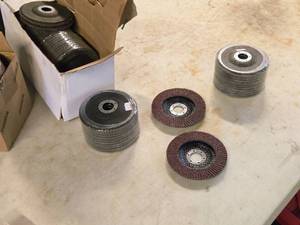 lot 216 image: Lot of (50) 4 12 Flap Discs