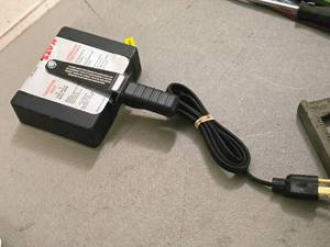 lot 227 image: Nickson Handi-Heat Magnum Magnet Heater