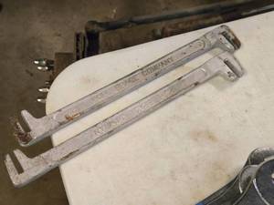 lot 257 image: Lot of (2) Pope Brace Company Pipe Bend Wrenches